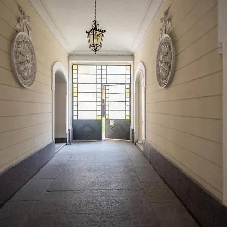 Apartamento In Der Wolkenwohnung By Interhome Turim