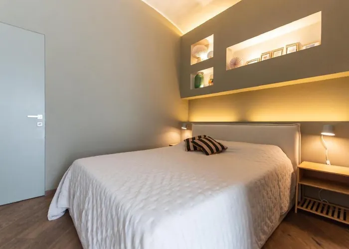 In Der Wolkenwohnung By Interhome Daire